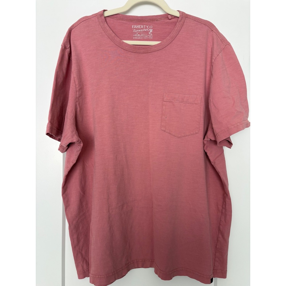 Faherty Sunwashed Organic 100% Cotton Pocket T-Shirt Mens XL Pink Rose Knit